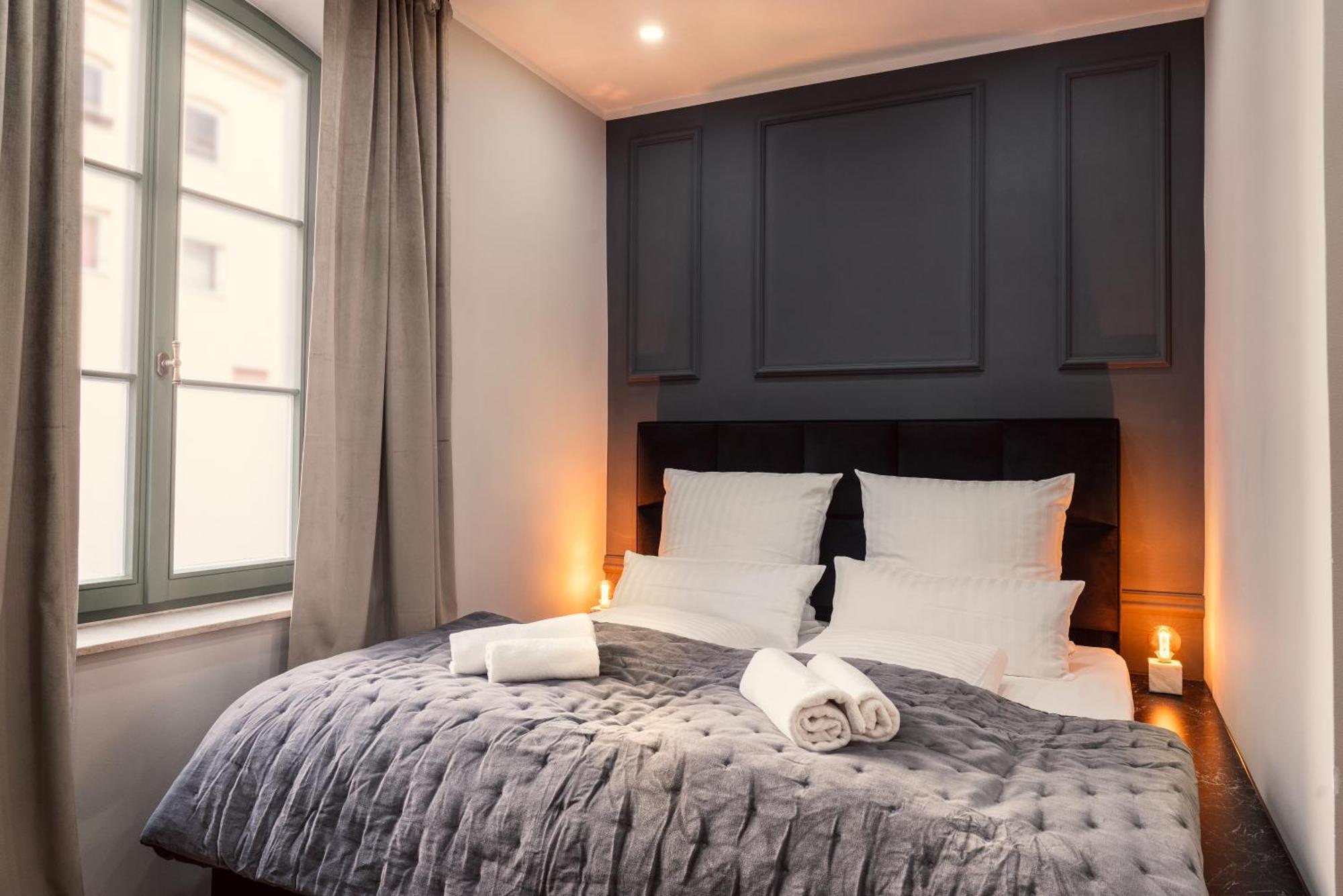New Luxus I Two Kingbeds I Center
